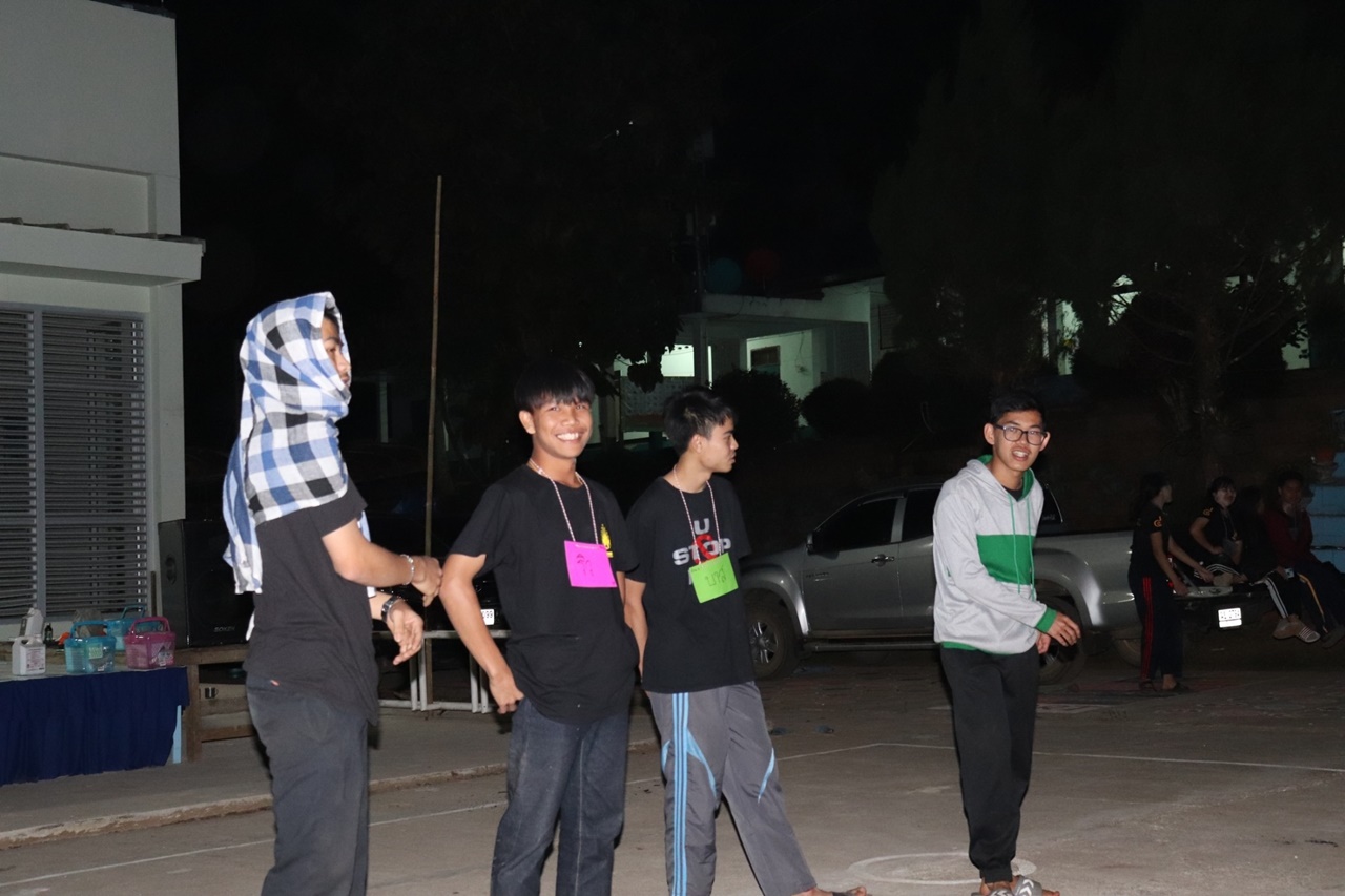 หน่วยกิจการนิสิต และสโมสรนิสิตคณะรัฐศาสตร์และสังคมศาสตร์ มหาวิทยาลัยพะเยา  ดำเนินโครงการส่งเสริมและพัฒนานิสิต กิจกรรมที่ 1 รัฐ-พัฒสัมพันธ์สร้างการเรียนรู้สู่ชุมชน ณ โรงเรียนริมวัง 2 ตำบลป่าหุ่ง อำเภอพาน จังหวัดเชียงราย