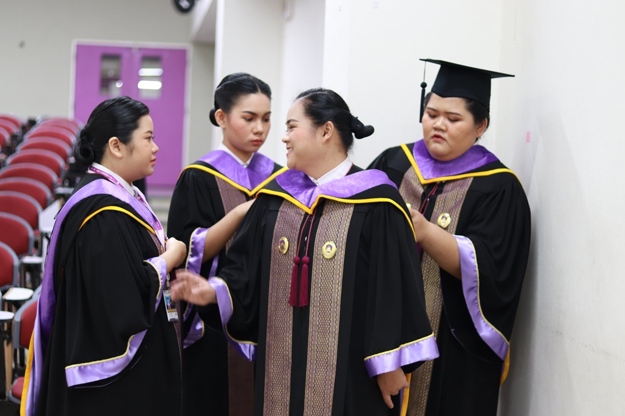 คณะรัฐศาสตร์และสังคมศาสตร์ ดำเนินการฝึกซ้อมและเตรียมความพร้อมเข้ารับพระราชทานปริญญาบัตร  ประจำปีการศึกษา 2561