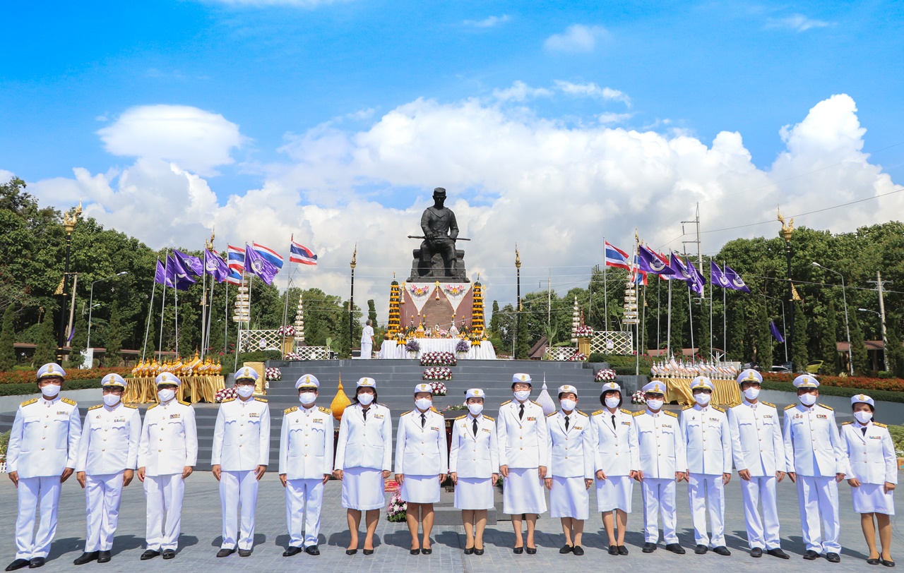 คณะรัฐศาสตร์และสังคมศาสตร์ มหาวิทยาลัยพะเยา ร่วมกิจกรรม วันสถาปนามหาวิทยาลัยพะเยา ครบรอบ 10 ปี ณ ลานพระบรมราชานุสาวรีย์ สมเด็จพระนเรศวรมหาราช มหาวิทยาลัยพะเยา