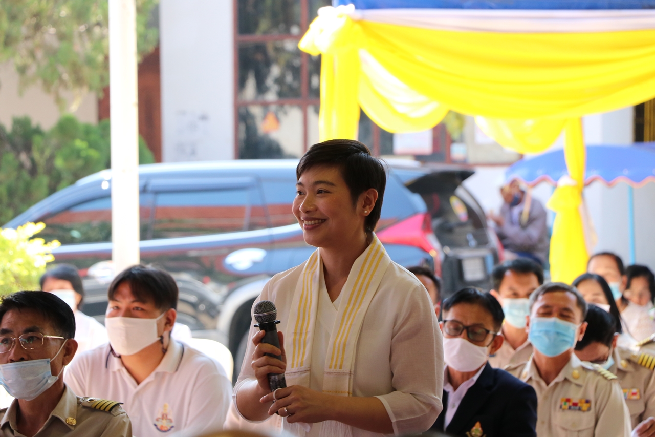 คณะรัฐศาสตร์และสังคมศาสตร์ มหาวิทยาลัยพะเยา เข้ารับเกียรติบัตรศีล 5 ต้นแบบ และร่วมงานโครงการสร้างความปรองดองสมานฉันท์โดยใช้หลักธรรมทางพระพุทธศาสนา “หมู่บ้านรักษาศีล 5” ประจำปีงบประมาณ พ.ศ. 2563 หนเหนือ 