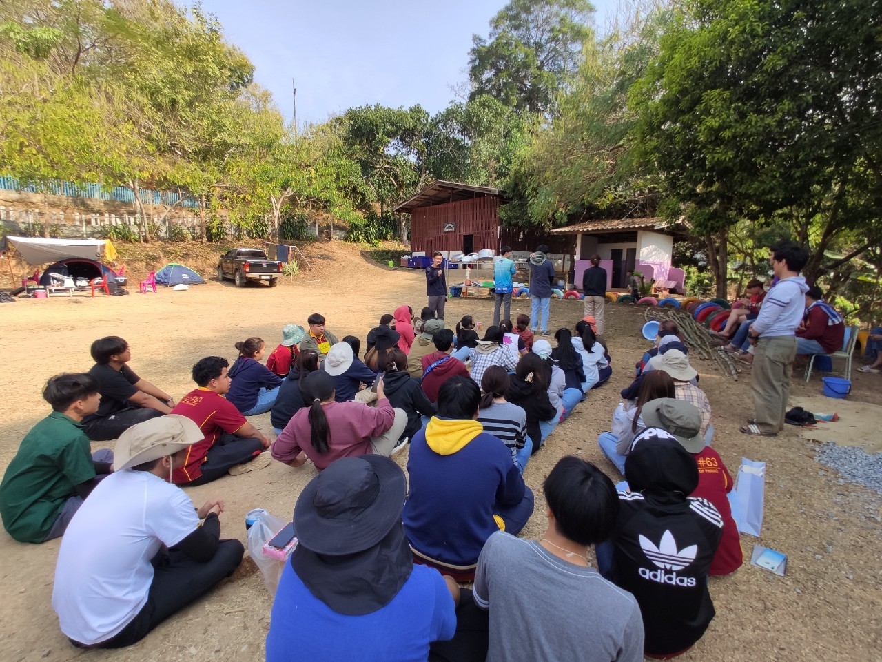 คณะรัฐศาสตร์และสังคมศาสตร์ มหาวิทยาลัยพะเยา ดำเนินโครงการส่งเสริมและสร้างการเรียนรู้สู่ชุมชน ค่ายรัฐ-พัฒน์รวมใจพัฒนา ปีที่ 2 ณ โรงเรียนบ้านแม่งาวใต้ อำเภองาว จังหวัดลำปาง