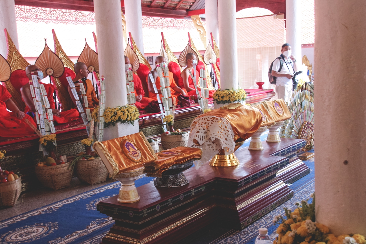 คณะรัฐศาสตร์และสังคมศาสตร์ ดำเนินโครงการ “ประเพณีแห่ผ้าห่มพระธาตุจอมทอง” ครั้งที่ 6 โดยมหาวิทยาลัยพะเยาระหว่างคณะศิลปศาสตร์ คณะรัฐศาสตร์และสังคมศาสตร์ และวิทยาลัยการศึกษา ณ วัดพระธาตุจอมทอง จังหวัดพะเยา