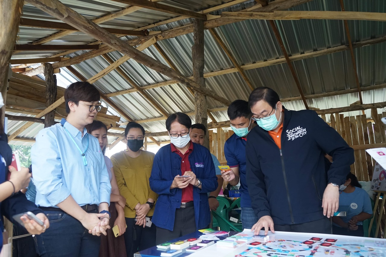 แอปพลิเคชั่น “มีสิทธิ” ได้รับรางวัล ผลงานนวัตกรรมเพื่อสังคม “ดีเด่น” จากผู้อำนวยการฝ่ายนวัตกรรมเพื่อสังคม สำนักงานนวัตกรรมแห่งชาติ