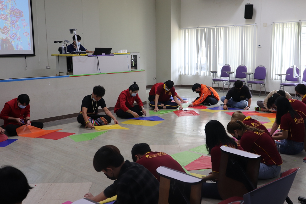 คณะรัฐศาสตร์และสังคมศาสตร์ มหาวิทยาลัยพะเยา ดำเนินโครงการเสริมสร้างและส่งเสริมการทำนุบำรุงศิลปวัฒนธรรมให้ยั่งยืน ข่วงวัฒนธรรมมีชีวิต