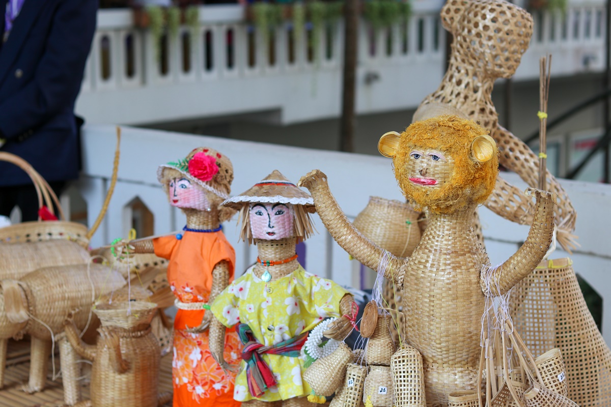 คณะรัฐศาสตร์และสังคมศาสตร์ มหาวิทยาลัยพะเยา ดำเนินโครงการถอดบทเรียนการบริการชุมชนของคณะรัฐศาสตร์และสังคมศาสตร์ และเป็นเจ้าภาพสภากาแฟสัญจร แลกเปลี่ยนเรียนรู้ ประสบการณ์สร้างปัญญา นำสังคมสู่นวัตกรรม 