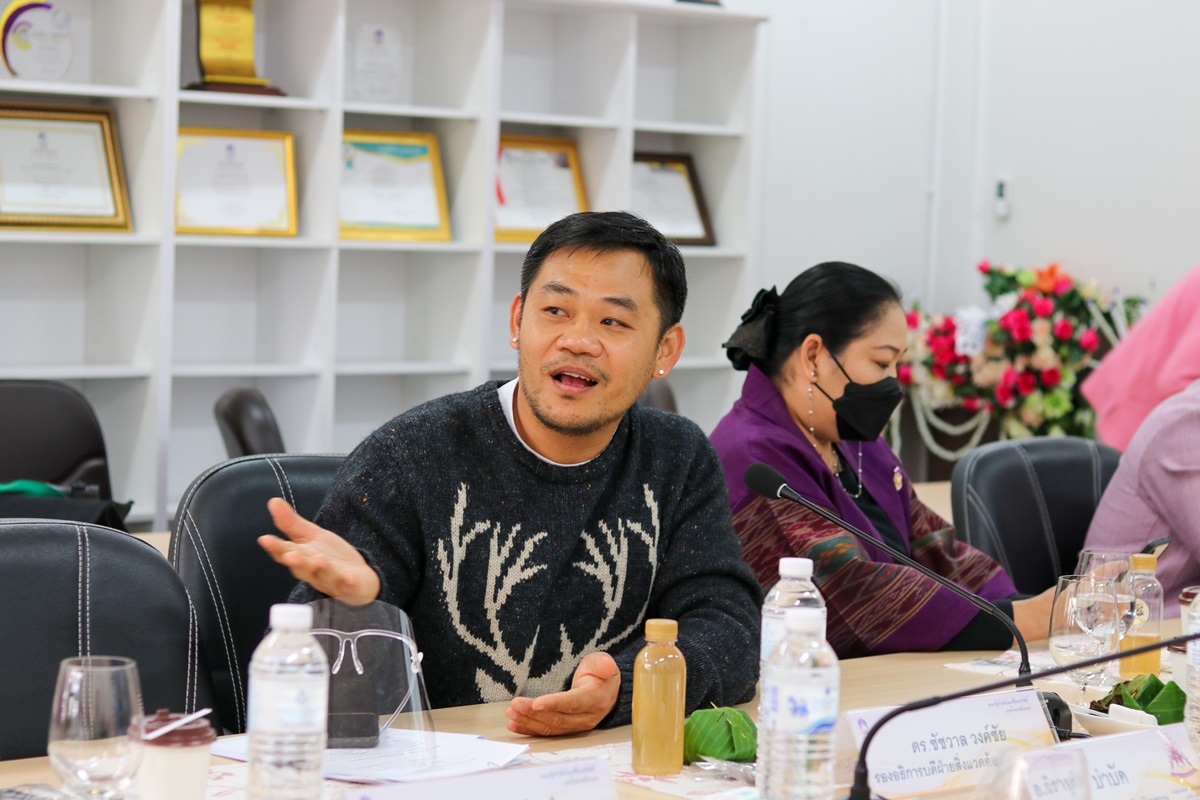 คณะรัฐศาสตร์และสังคมศาสตร์ มหาวิทยาลัยพะเยา ดำเนินโครงการถอดบทเรียนการบริการชุมชนของคณะรัฐศาสตร์และสังคมศาสตร์ และเป็นเจ้าภาพสภากาแฟสัญจร แลกเปลี่ยนเรียนรู้ ประสบการณ์สร้างปัญญา นำสังคมสู่นวัตกรรม 