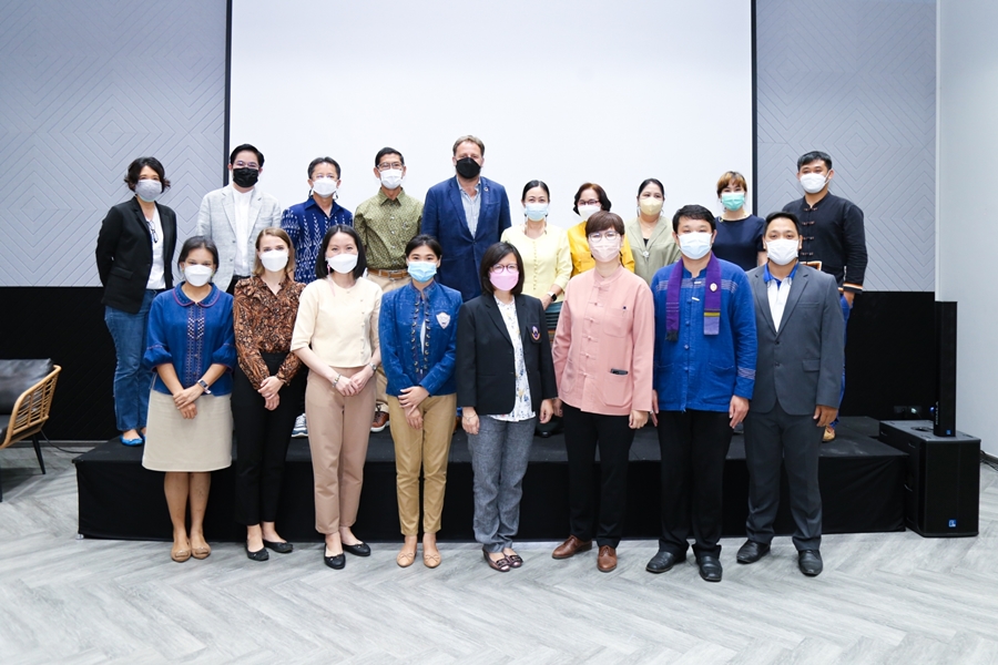 ประชุมหารือแนวทางความร่วมมือในการจัดกิจกรรมการพัฒนาเชิงพื้นที่ โดยคณะรัฐศาสตร์และสังคมศาสตร์ ร่วมกับห้องปฏิบัติการนโยบายประเทศไทย สำนักงานสภาพัฒนาการเศรษฐกิจและสังคมแห่งชาติ และโครงการพัฒนาแห่งสหประชาชาติ