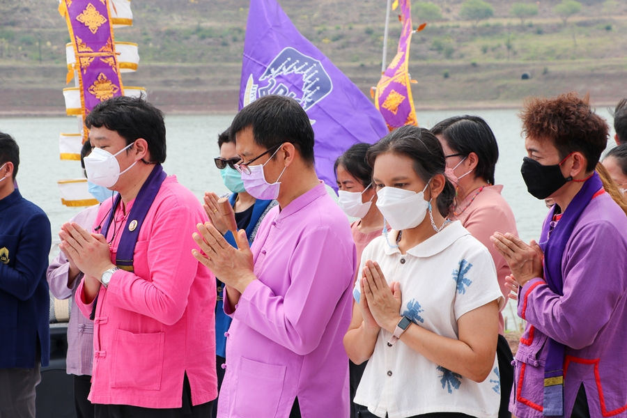 คณะรัฐศาสตร์และสังคมศาสตร์ ร่วมพิธีตักน้ำอ่างหลวง สรงองค์พระธาตุจอมทอง ประเพณีแห่ผ้าห่มพระธาตุจอมทอง 2565