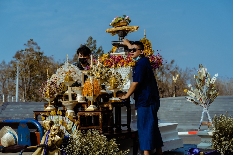 คณะรัฐศาสตร์และสังคมศาสตร์ มหาวิทยาลัยพะเยา ดำเนินโครงการประเพณีแห่ผ้าห่มพระธาตุจอมทอง ประจำปี 2565