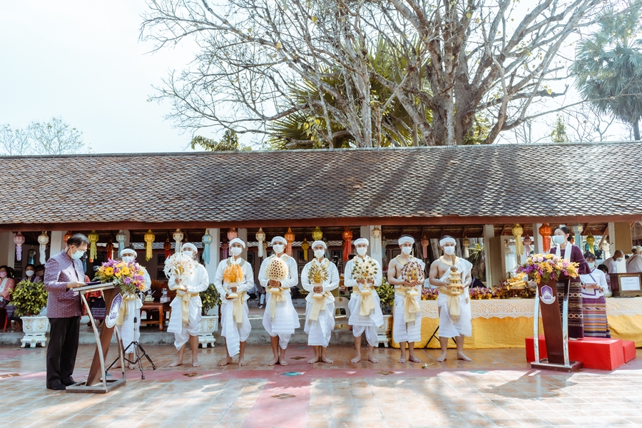 คณะรัฐศาสตร์และสังคมศาสตร์ มหาวิทยาลัยพะเยา ดำเนินโครงการประเพณีแห่ผ้าห่มพระธาตุจอมทอง ประจำปี 2565