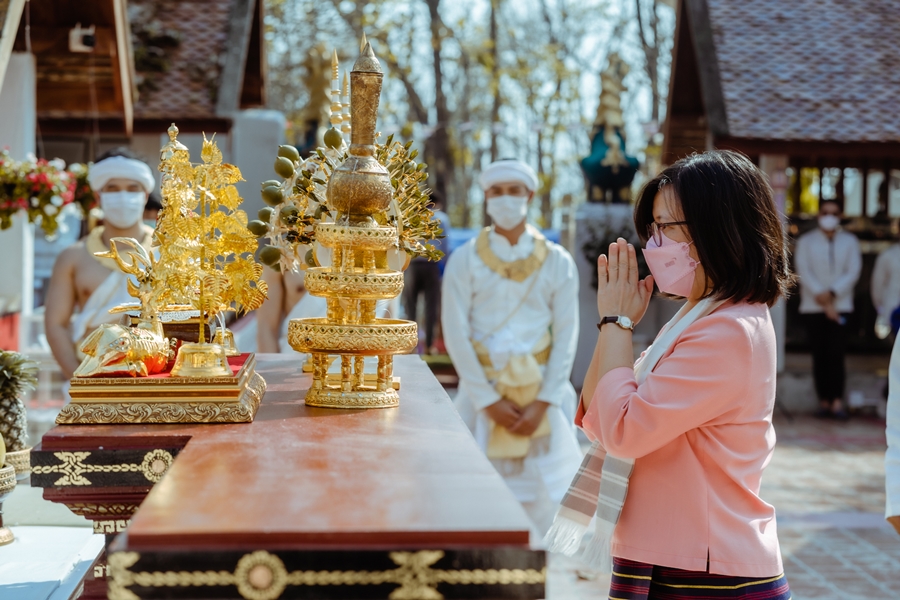 คณะรัฐศาสตร์และสังคมศาสตร์ มหาวิทยาลัยพะเยา ดำเนินโครงการประเพณีแห่ผ้าห่มพระธาตุจอมทอง ประจำปี 2565