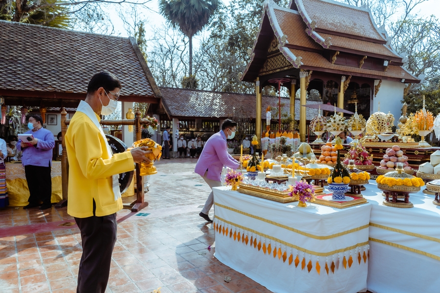 คณะรัฐศาสตร์และสังคมศาสตร์ มหาวิทยาลัยพะเยา ดำเนินโครงการประเพณีแห่ผ้าห่มพระธาตุจอมทอง ประจำปี 2565