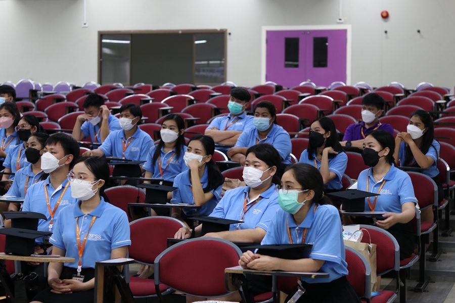 คณะรัฐศาสตร์และสังคมศาสตร์ ดำเนินการฝึกซ้อมและเตรียมความพร้อมเข้ารับพระราชทานปริญญาบัตร ประจำปีการศึกษา 2563