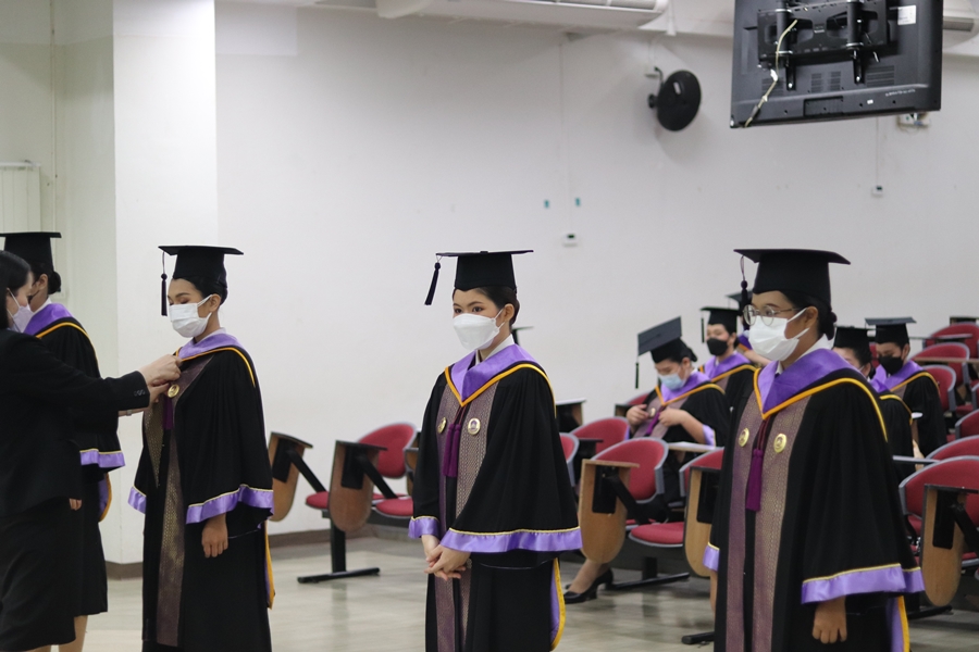 คณะรัฐศาสตร์และสังคมศาสตร์ ดำเนินการฝึกซ้อมและเตรียมความพร้อมเข้ารับพระราชทานปริญญาบัตร ประจำปีการศึกษา 2563