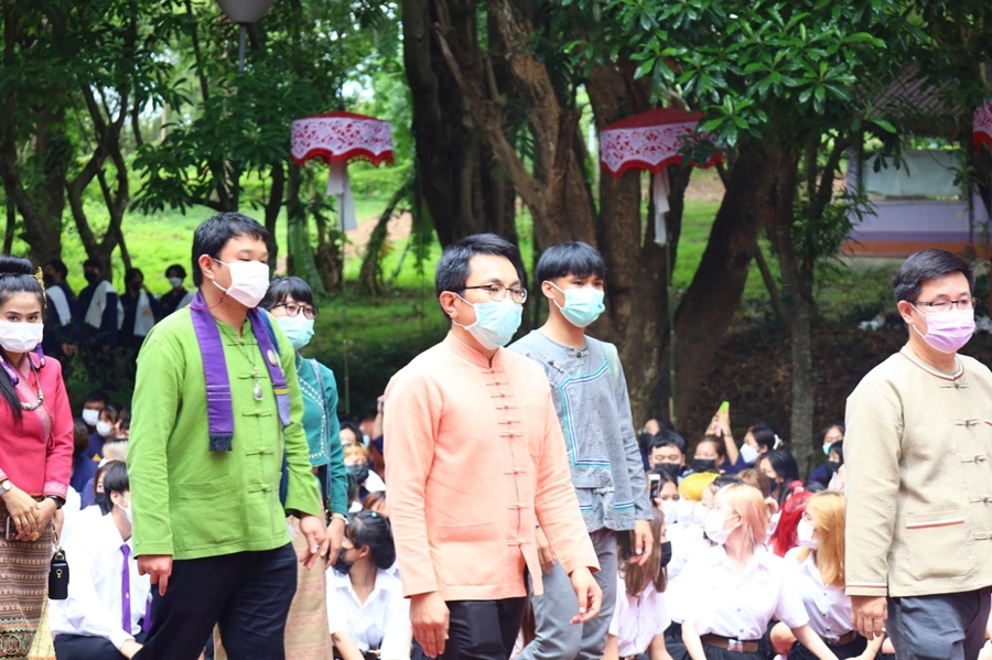 คณะรัฐศาสตร์และสังคมศาสตร์ รวมพิธีไหว้ครูสล่าและไหว้ครูพื้นเมือง (ไหว้ครูกิ๋นอ้อผะญา) คณะสถาปัตยกรรมศาสตรและศิลปกรรมศาสตร์ มหาวิทยาลัยพะเยา