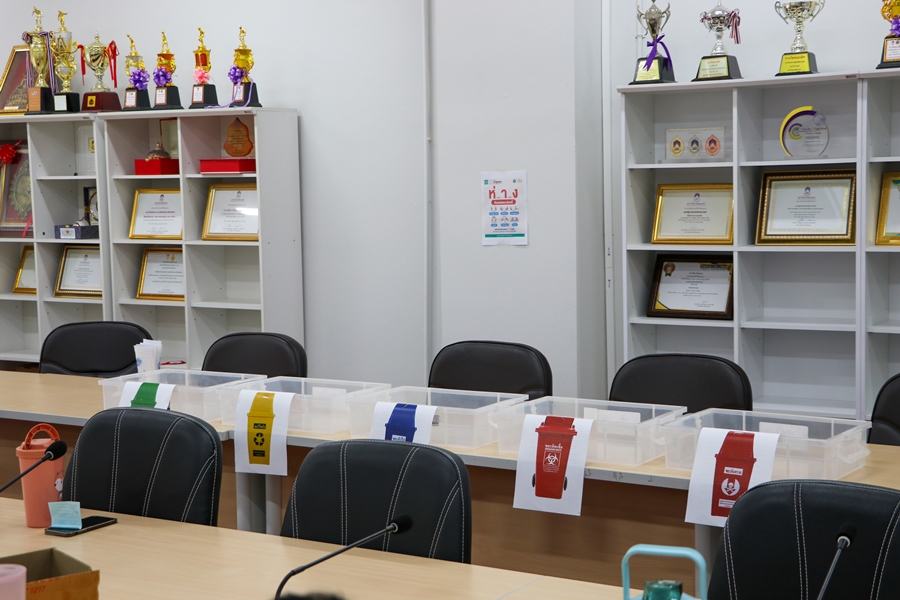 How to ทิ้ง - คณะรัฐศาสตร์และสังคมศาสตร์ มหาวิทยาลัยพะเยา ดำเนินกิจกรรม รณรงค์การคัดแยกขยะ ภายใต้โครงการ GREEN SPSS