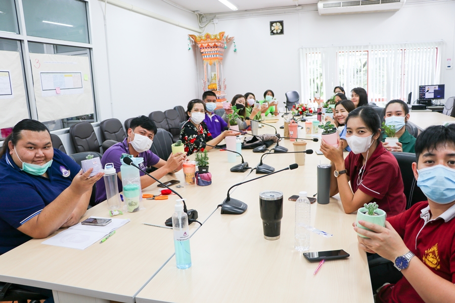 How to ทิ้ง - คณะรัฐศาสตร์และสังคมศาสตร์ มหาวิทยาลัยพะเยา ดำเนินกิจกรรม รณรงค์การคัดแยกขยะ ภายใต้โครงการ GREEN SPSS