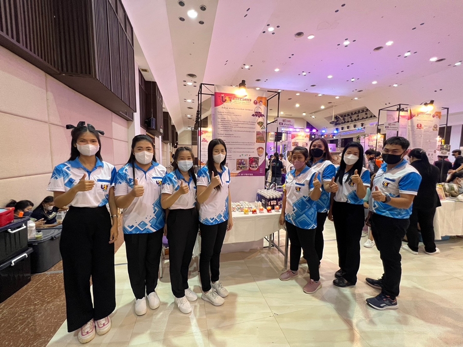 คณะรัฐศาสตร์และสังคมศาสตร์ ร่วมแสดงผลงาน กิจกรรม U2T 4BCG SHOWCASE โครงการ ขับเคลื่อนเศรษฐกิจและสังคมฐานรากหลังโควิดด้วยเศรษฐกิจ BCG (U2T for BCG)