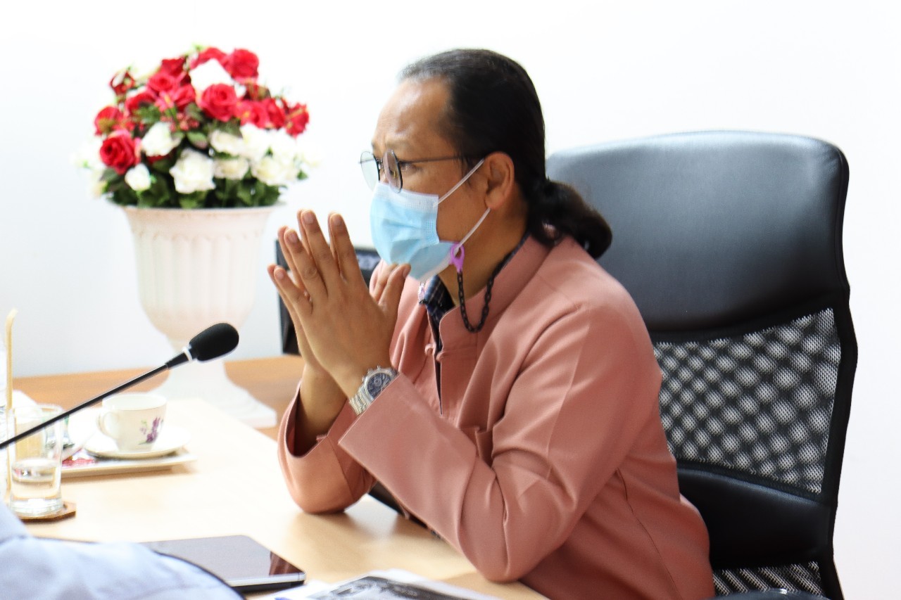 สำนักงานคณะรัฐศาสตร์และสังคมศาสตร์ คัดเลือกผู้สมควรดำรงตำแหน่งรักษาการแทนหัวหน้าสำนักงานคณะรัฐศาสตร์และสังคมศาสตร์