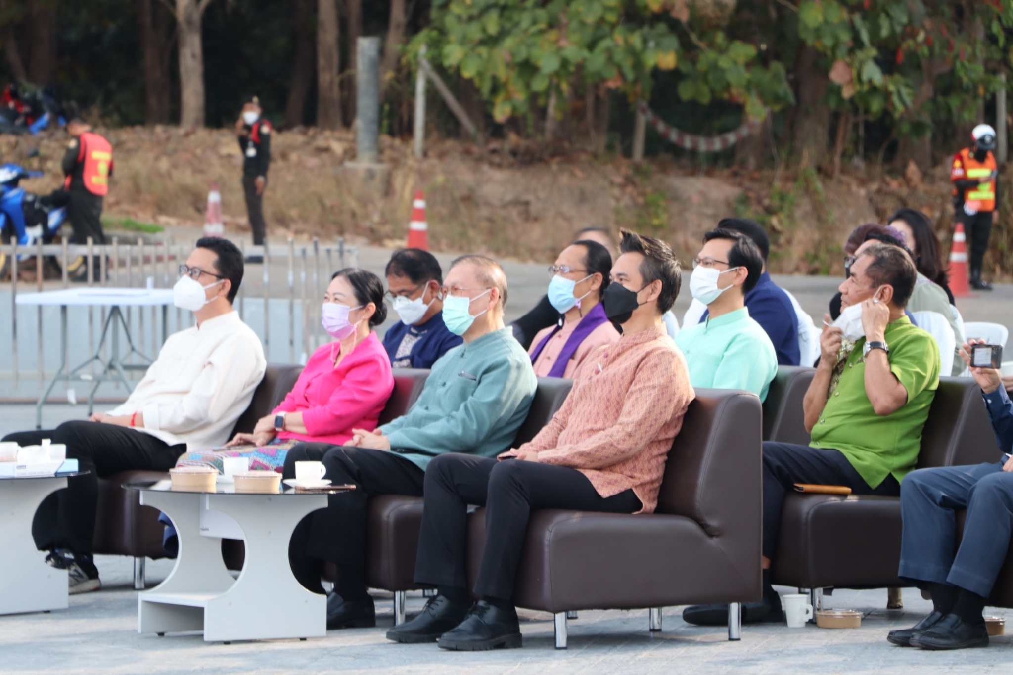 คณะรัฐศาสตร์และสังคมศาสตร์ร่วมสืบสานวัฒนธรรม ตานข้าวใหม่ใส่บาตรหลวง “กว๊านพะเยาสายน้ำแห่งชีวิต ตานข้าวทิพย์พระเจ้าตนหลวง