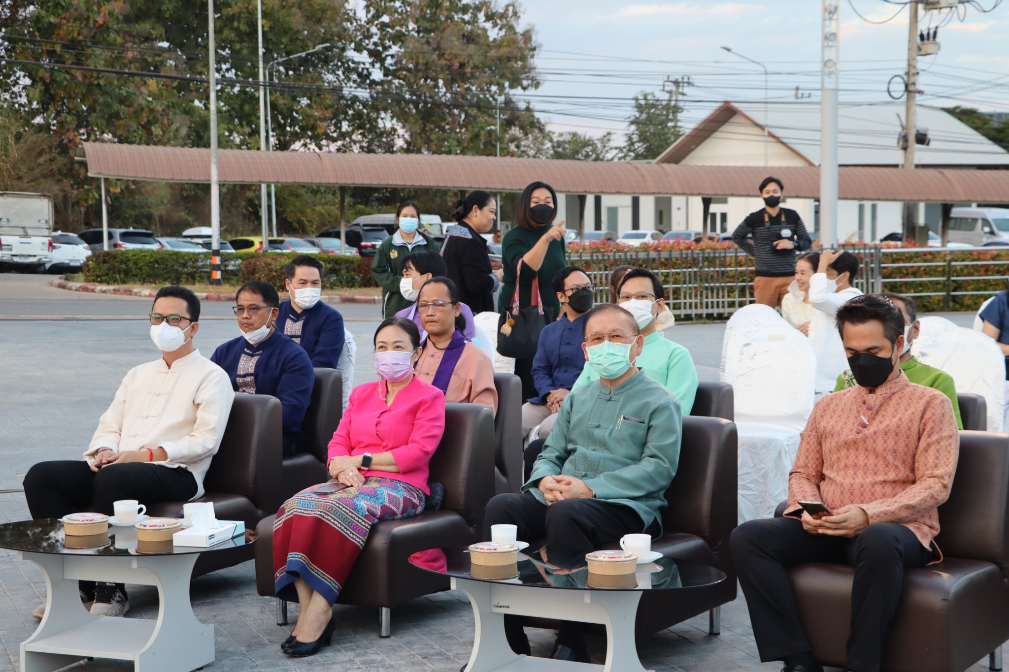 คณะรัฐศาสตร์และสังคมศาสตร์ร่วมสืบสานวัฒนธรรม ตานข้าวใหม่ใส่บาตรหลวง “กว๊านพะเยาสายน้ำแห่งชีวิต ตานข้าวทิพย์พระเจ้าตนหลวง