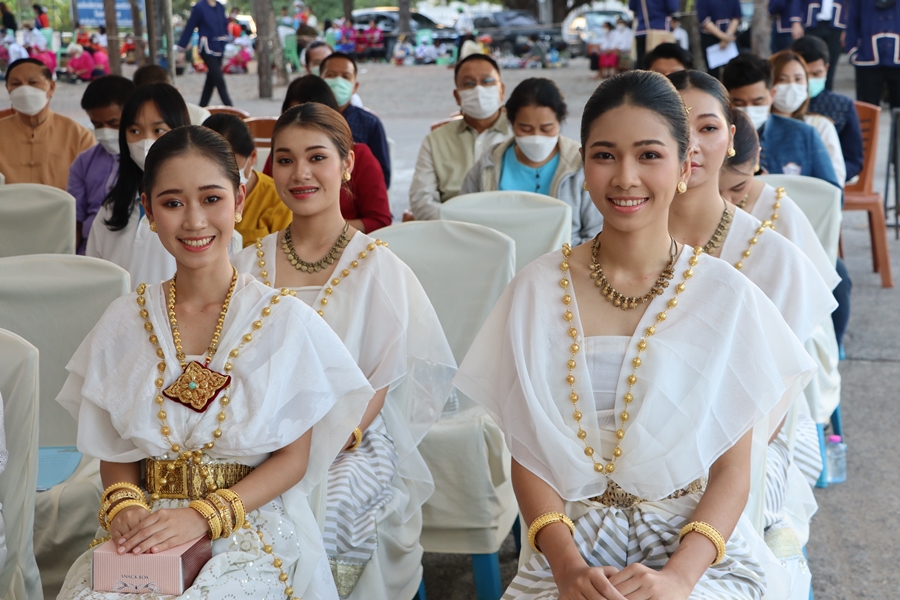 คณะรัฐศาสตร์และสังคมศาสตร์ร่วมกิจกรรมการกวนข้าวทิพย์ ตานข้าวใหม่ใส่บาตรหลวง ประจำปี 2566 ในวันพฤหัสบดี ที่ 5 มกราคม 2566 เวลา 16.00 น.