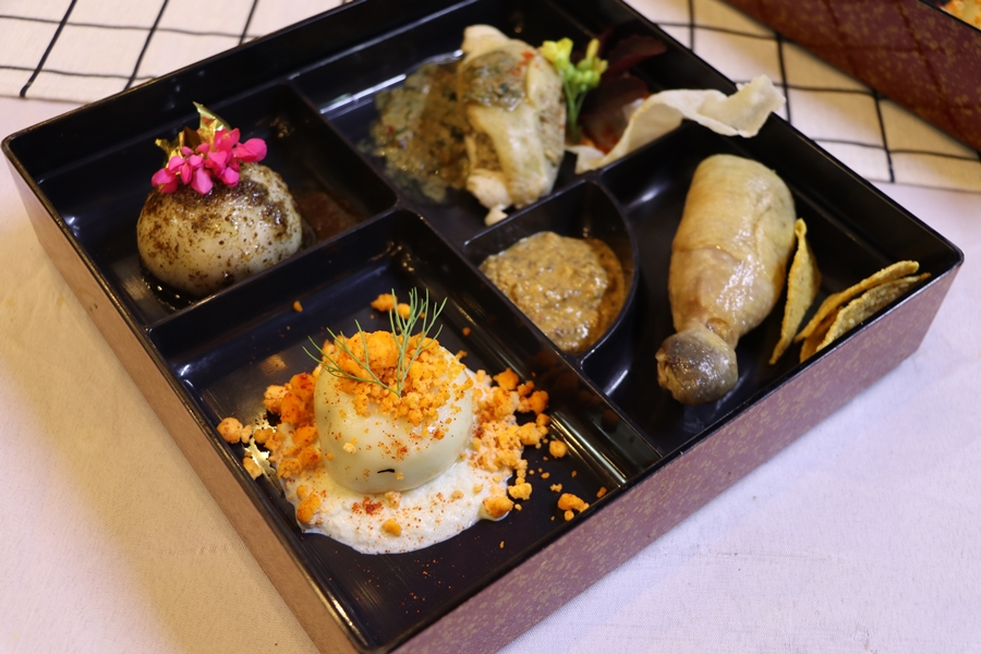 คณะรัฐศาสตร์และสังคมศาสตร์ร่วมกิจกรรมการกวนข้าวทิพย์ ตานข้าวใหม่ใส่บาตรหลวง ประจำปี 2566 ในวันพฤหัสบดี ที่ 5 มกราคม 2566 เวลา 16.00 น.