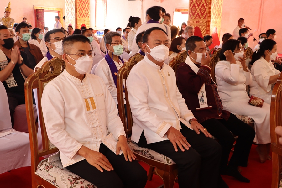 คณะรัฐศาสตร์และสังคมศาสตร์ร่วมกิจกรรม "ล่องเรือ" ตานข้าวทิพย์พระเจ้าตนหลวง ณ วัดศรีโคมคำ อำเภอเมืองพะเยา จังหวัดพะเยา ประจำปี 2566