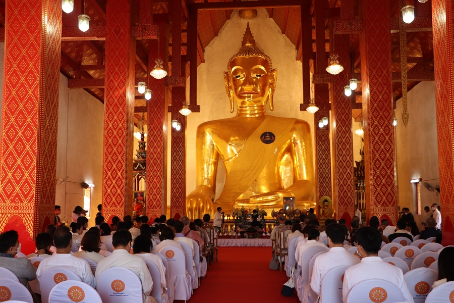 คณะรัฐศาสตร์และสังคมศาสตร์ร่วมกิจกรรม "ล่องเรือ" ตานข้าวทิพย์พระเจ้าตนหลวง ณ วัดศรีโคมคำ อำเภอเมืองพะเยา จังหวัดพะเยา ประจำปี 2566