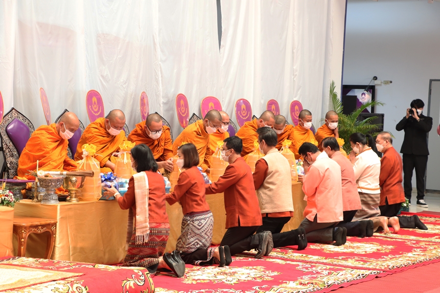 คณะรัฐศาสตร์และสังคมศาสตร์ ร่วมพิธีทำบุญเนื่องในวันขึ้นปีใหม่ ประจำปี พ.ศ. 2566