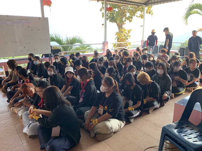 ‘นิสิตพัฒนาสังคมและครูสังคม ผนึกกำลังกับ ชาวศรีถ้อย’ จังหวัดพะเยา สร้างฝายเพื่อชีวิต