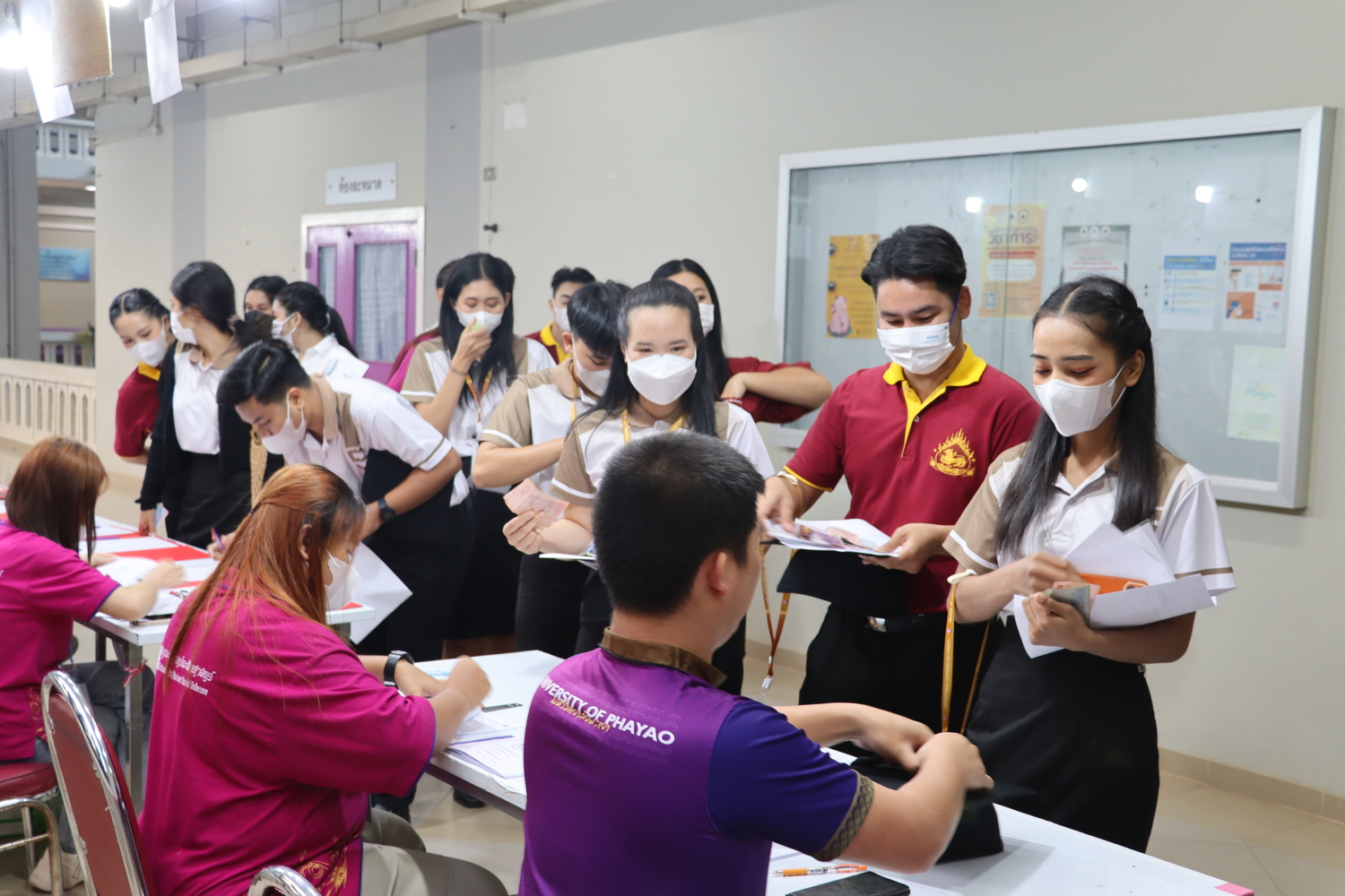 คณะรัฐศาสตร์และสังคมศาสตร์ขอแสดงความยินดีกับบัณฑิต มหาบัณฑิต คณะรัฐศาสตร์และสังคมศาสตร์ในได้เข้าร่วมฝึกซ้อมย่อย ฝึกซ้อมใหญ่และเข้าพิธีรับมอบปริญญาบัตร ปีการศึกษา 2564