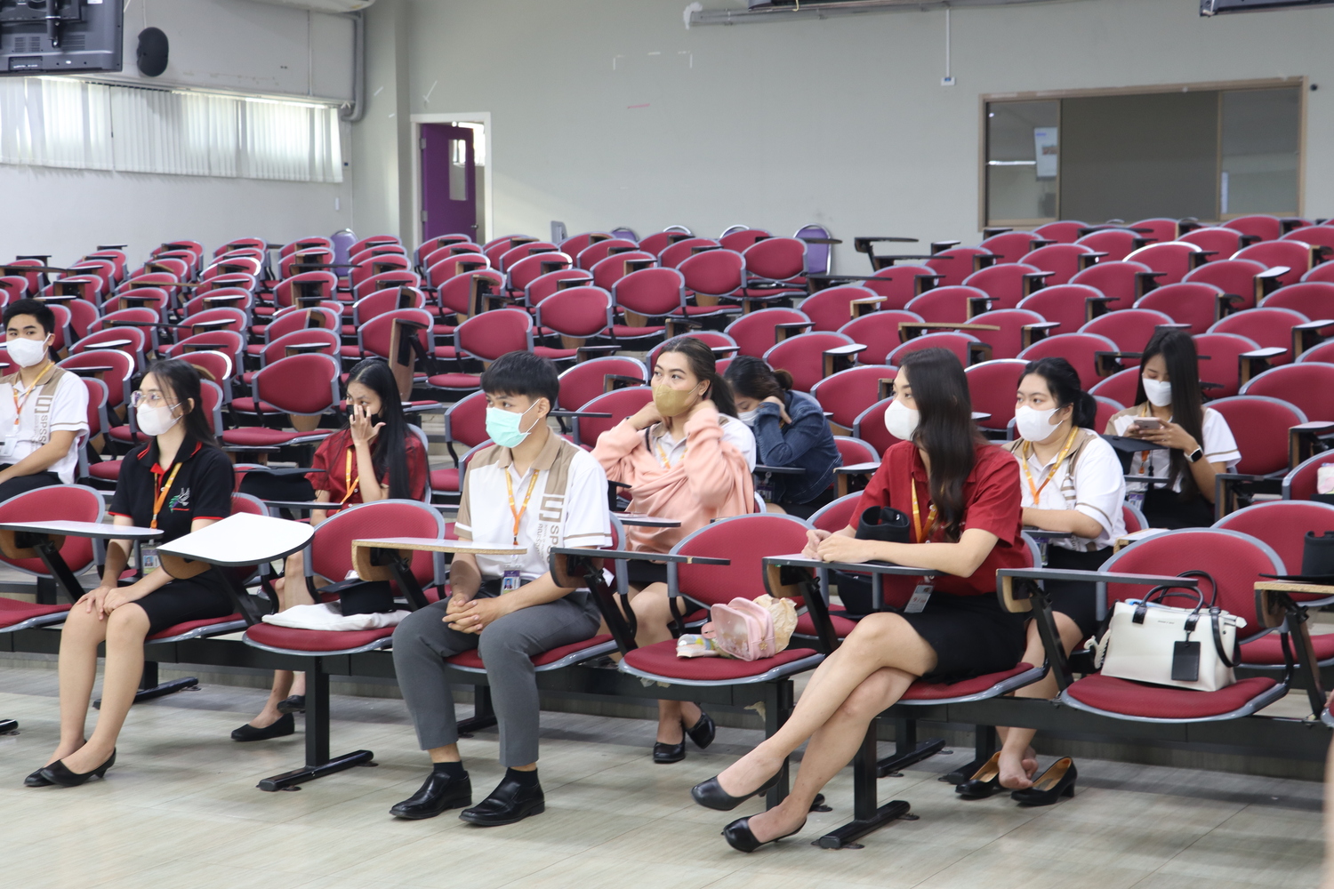 คณะรัฐศาสตร์และสังคมศาสตร์ขอแสดงความยินดีกับบัณฑิต มหาบัณฑิต คณะรัฐศาสตร์และสังคมศาสตร์ในได้เข้าร่วมฝึกซ้อมย่อย ฝึกซ้อมใหญ่และเข้าพิธีรับมอบปริญญาบัตร ปีการศึกษา 2564