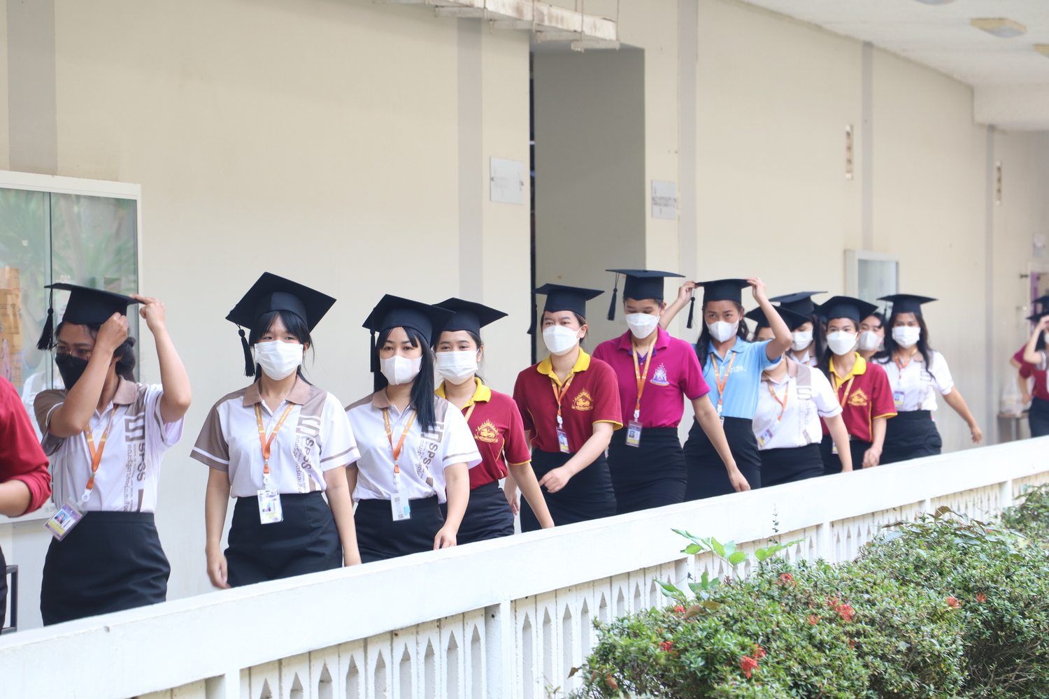 คณะรัฐศาสตร์และสังคมศาสตร์ขอแสดงความยินดีกับบัณฑิต มหาบัณฑิต คณะรัฐศาสตร์และสังคมศาสตร์ในได้เข้าร่วมฝึกซ้อมย่อย ฝึกซ้อมใหญ่และเข้าพิธีรับมอบปริญญาบัตร ปีการศึกษา 2564