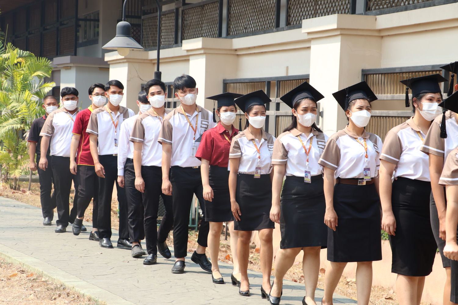 คณะรัฐศาสตร์และสังคมศาสตร์ขอแสดงความยินดีกับบัณฑิต มหาบัณฑิต คณะรัฐศาสตร์และสังคมศาสตร์ในได้เข้าร่วมฝึกซ้อมย่อย ฝึกซ้อมใหญ่และเข้าพิธีรับมอบปริญญาบัตร ปีการศึกษา 2564