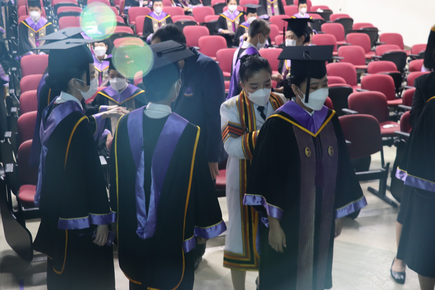 คณะรัฐศาสตร์และสังคมศาสตร์ขอแสดงความยินดีกับบัณฑิต มหาบัณฑิต คณะรัฐศาสตร์และสังคมศาสตร์ในได้เข้าร่วมฝึกซ้อมย่อย ฝึกซ้อมใหญ่และเข้าพิธีรับมอบปริญญาบัตร ปีการศึกษา 2564