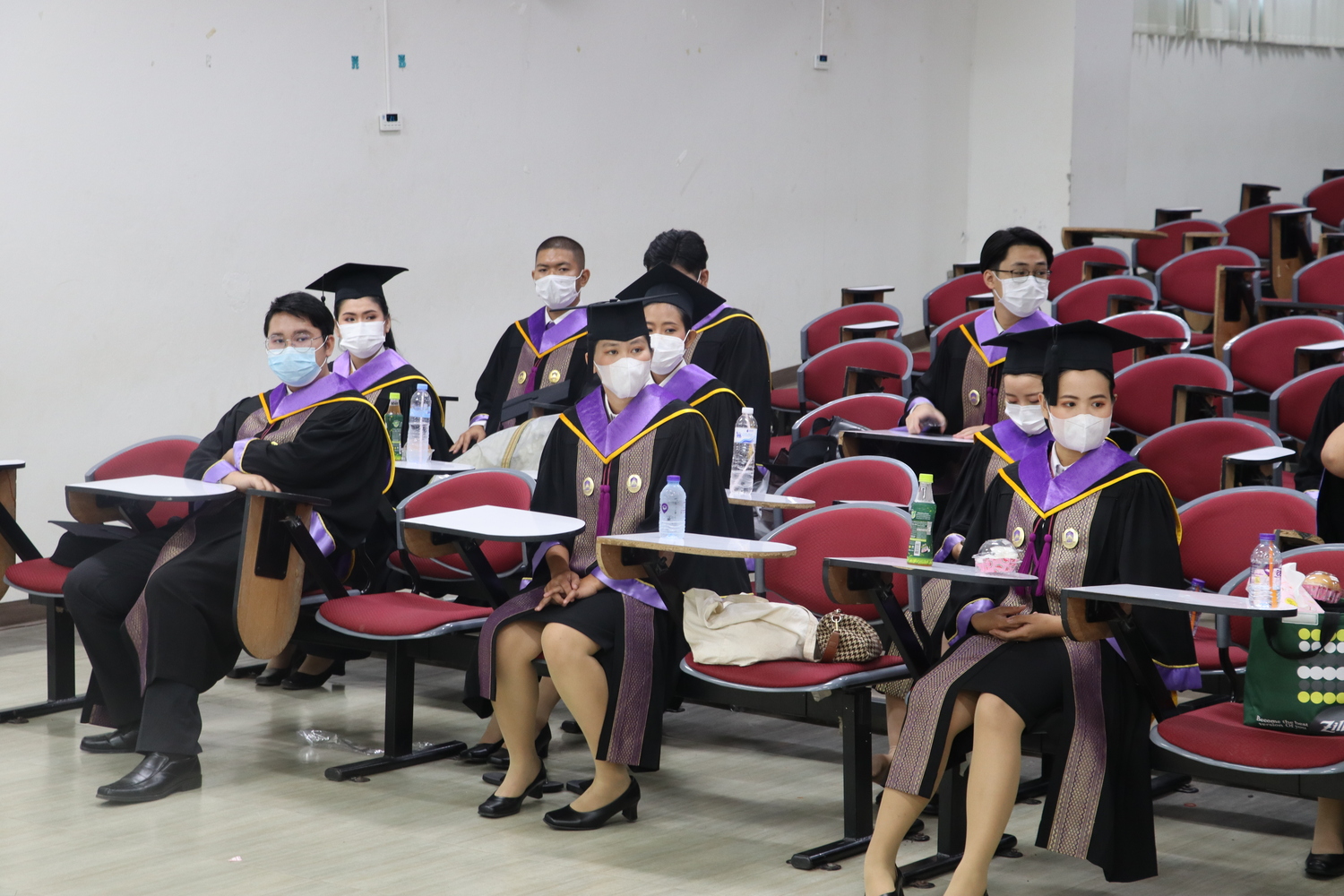 คณะรัฐศาสตร์และสังคมศาสตร์ขอแสดงความยินดีกับบัณฑิต มหาบัณฑิต คณะรัฐศาสตร์และสังคมศาสตร์ในได้เข้าร่วมฝึกซ้อมย่อย ฝึกซ้อมใหญ่และเข้าพิธีรับมอบปริญญาบัตร ปีการศึกษา 2564