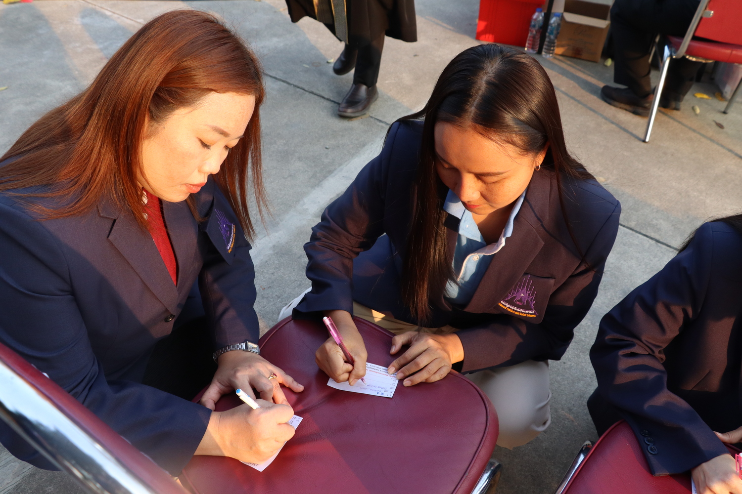 คณะรัฐศาสตร์และสังคมศาสตร์ขอแสดงความยินดีกับบัณฑิต มหาบัณฑิต คณะรัฐศาสตร์และสังคมศาสตร์ในได้เข้าร่วมฝึกซ้อมย่อย ฝึกซ้อมใหญ่และเข้าพิธีรับมอบปริญญาบัตร ปีการศึกษา 2564