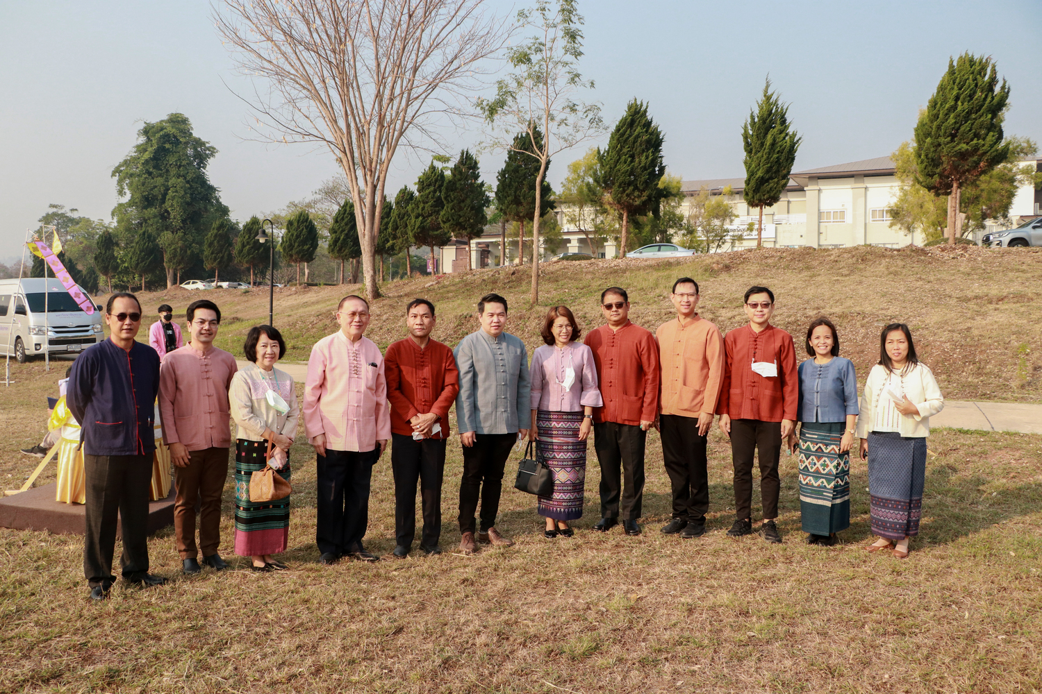 พิธีตักน้ำและเจริญพุทธมนต์น้ำสรงพระธาตุจอมทอง ภายใต้โครงการประเพณีแห่ผ้าห่มพระธาตุจอมทอง ประจำปี 2566
