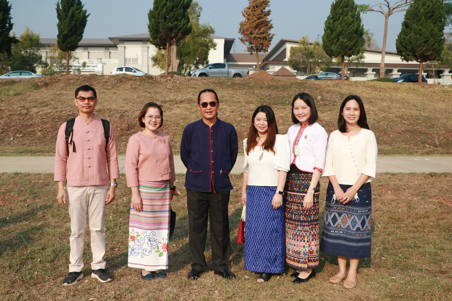 พิธีตักน้ำและเจริญพุทธมนต์น้ำสรงพระธาตุจอมทอง ภายใต้โครงการประเพณีแห่ผ้าห่มพระธาตุจอมทอง ประจำปี 2566