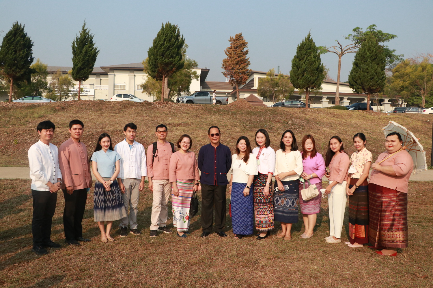 พิธีตักน้ำและเจริญพุทธมนต์น้ำสรงพระธาตุจอมทอง ภายใต้โครงการประเพณีแห่ผ้าห่มพระธาตุจอมทอง ประจำปี 2566