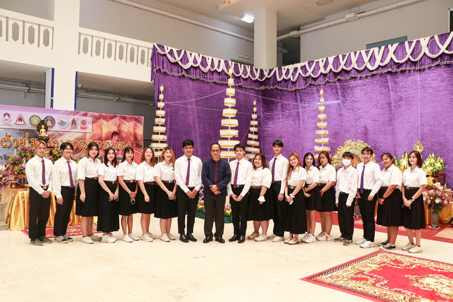 พิธีตักน้ำและเจริญพุทธมนต์น้ำสรงพระธาตุจอมทอง ภายใต้โครงการประเพณีแห่ผ้าห่มพระธาตุจอมทอง ประจำปี 2566