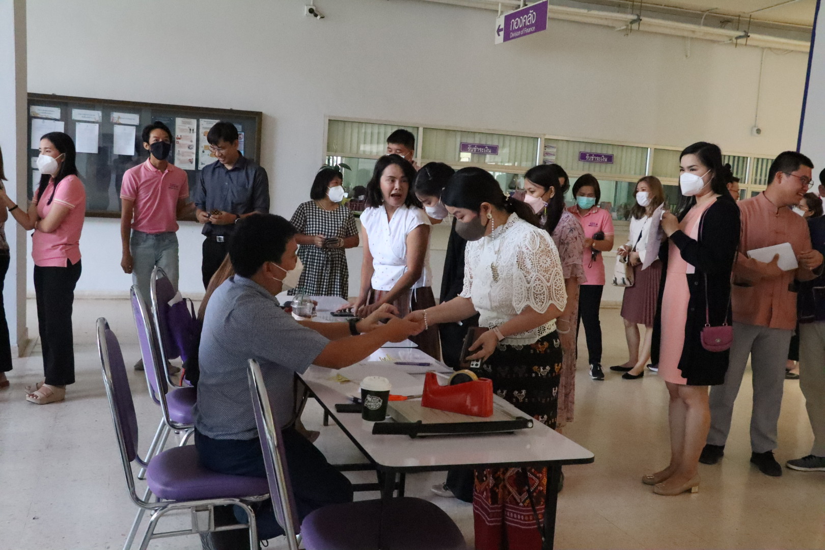 คณะรัฐศาสตร์และสังคมศาสตร์ รวมทัพบุคลากรเข้าคูหาเลือกตั้งกรรมการสภาพนักงาน มหาวิทยาลัยพะเยา ปี พ.ศ. 2566