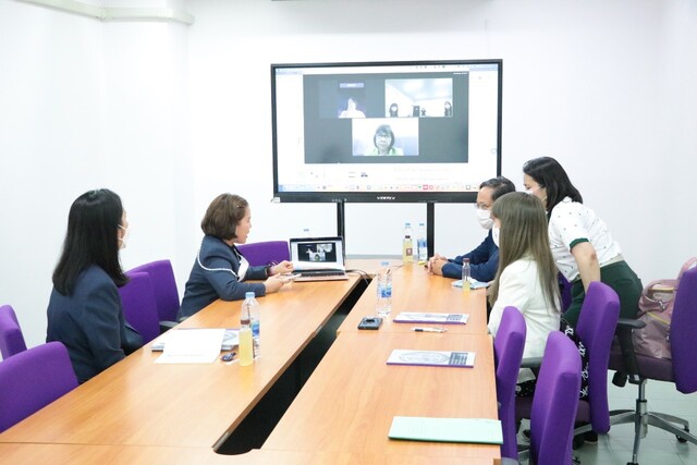 คณะรัฐศาสตร์และสังคมศาสตร์ มหาวิทยาลัยพะเยา ต้อนรับคณะศึกษาดูงานจาก คณะสังคมศาสตร์ มหาวิทยาลัยเกษตรศาสตร์