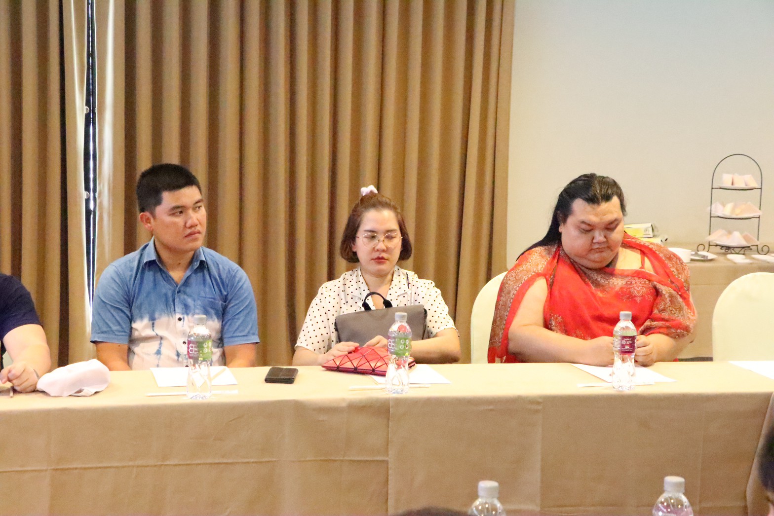 คณะรัฐศาสตร์และสังคมศาสตร์เข้าศึกษาดูงานและแลกเปลี่ยนเรียนรู้เกี่ยวกับการบริหารจัดการสำนักงาน ณ คณะมนุษยศาสตร์และสังคมศาสตร์ มหาวิทยาลัยบูรพา