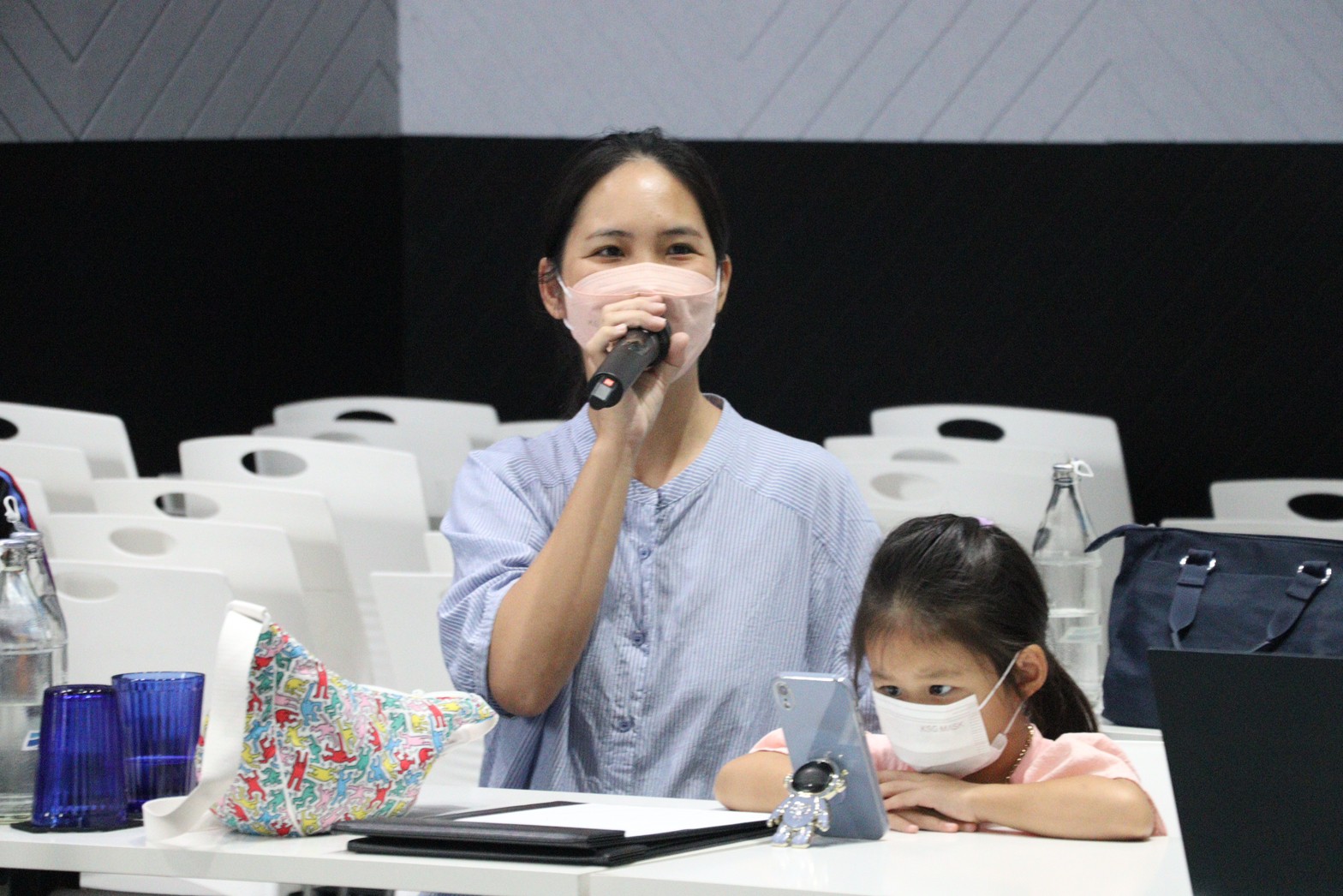 คณะรัฐศาสตร์และสังคมศาสตร์จัดโครงการประชุมบุคลากรคณะรัฐศาสตร์และสังคมศาสตร์ ครั้งที่ 2 ประจำปีงบประมาณ พ.ศ.2566 ณ โรงแรม M2 Waterside อำเภอเมือง จังหวัดพะเยา