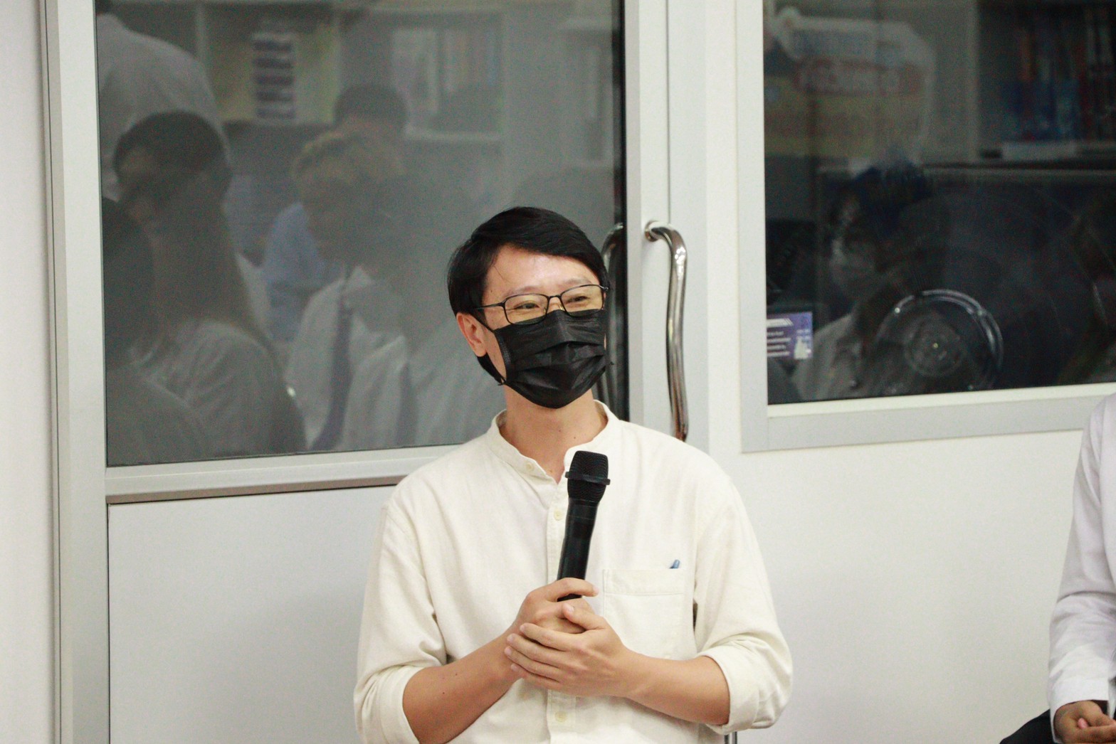 คณะรัฐศาสตร์และสังคมศาสตร์ มหาวิทยาลัยพะเยา ร่วมแรงกายและผสานแรงใจจัดโครงการทำบุญแนวใหม่ที่สื่อถึงความหลากหลายทางวัฒนธรรม