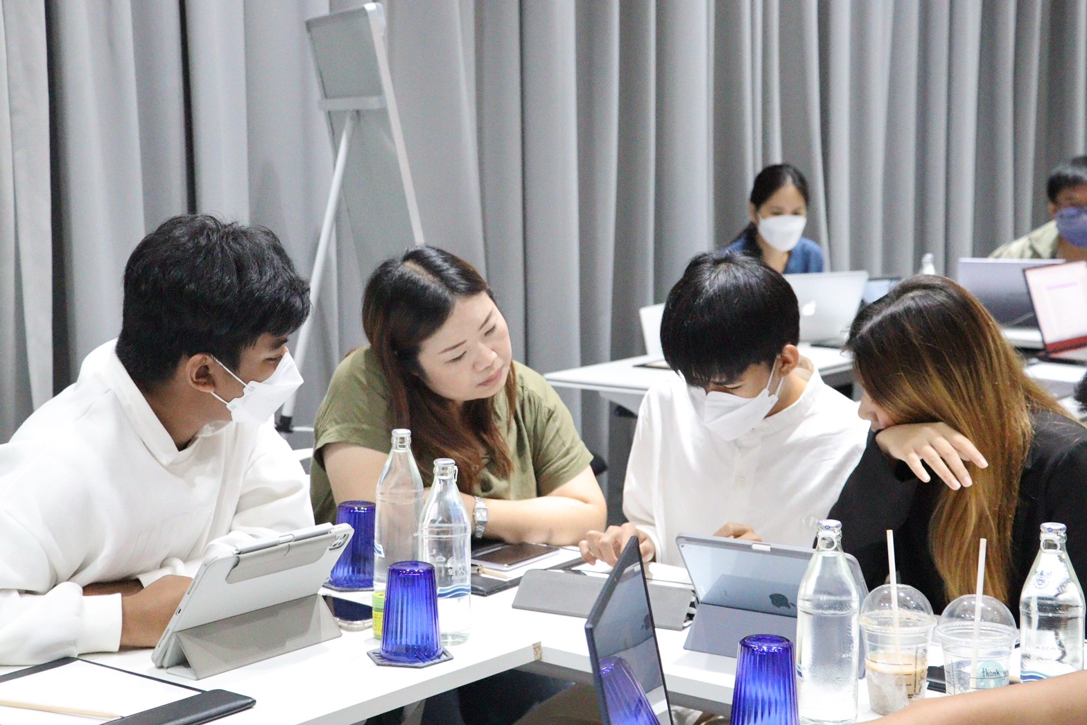 คณะรัฐศาสตร์และสังคมศาสตร์จัดโครงการวิเคราะห์ ทบทวนแผนยุทธศาสตร์การพัฒนาคณะและจัดทำแผนปฏิบัติการประจำปี 2567 ณ M2 Hotel Waterside จังหวัดพะเยา