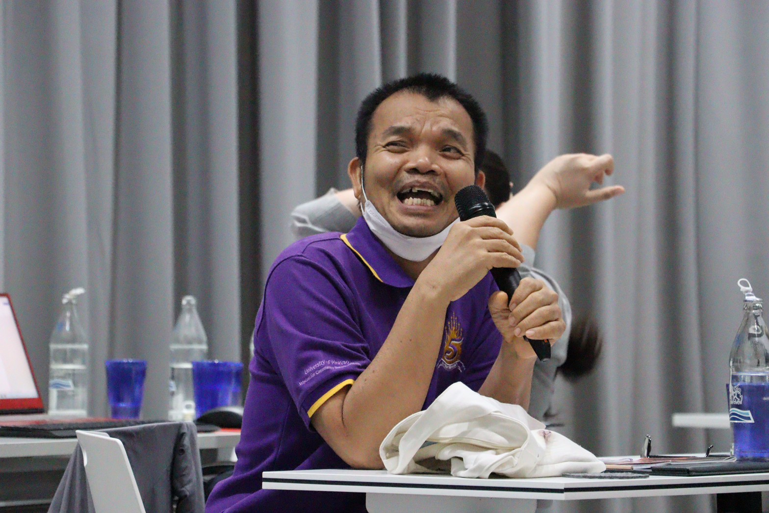 คณะรัฐศาสตร์และสังคมศาสตร์จัดโครงการวิเคราะห์ ทบทวนแผนยุทธศาสตร์การพัฒนาคณะและจัดทำแผนปฏิบัติการประจำปี 2567 ณ M2 Hotel Waterside จังหวัดพะเยา