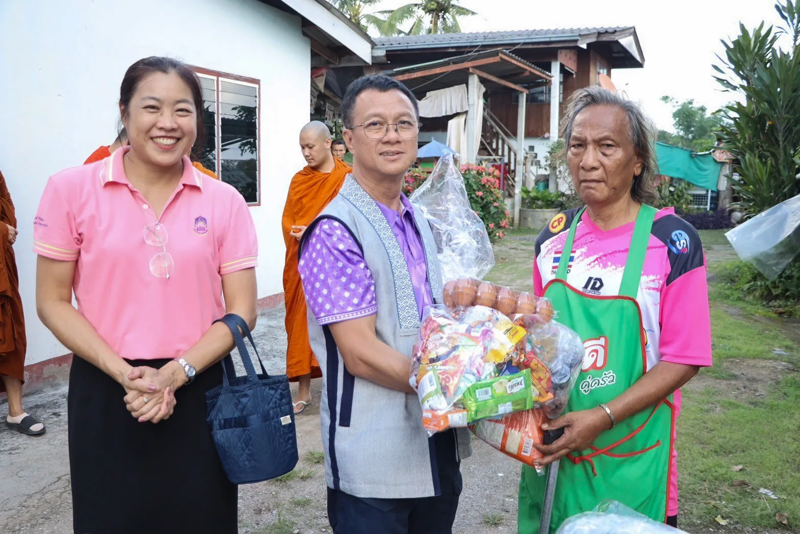 คณะรัฐศาสตร์และสังคมศาสตร์ มหาวิทยาลัยพะเยา ร่วมสืบสานประเพณีตานต๊อด ประจำปี 2567